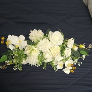 Elegant White Floral Arrangement